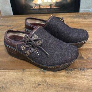 Born brown wool and leather clogs, size 7, metal bead missing on shoestring